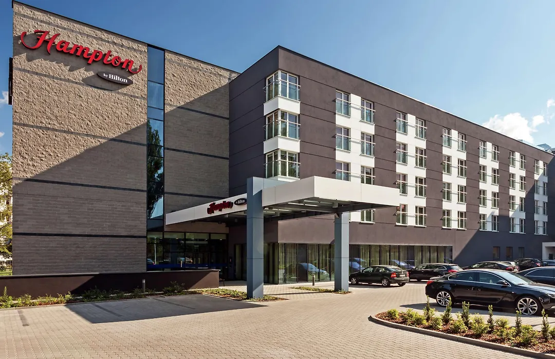 Hampton By Hilton Warsaw Airport-1